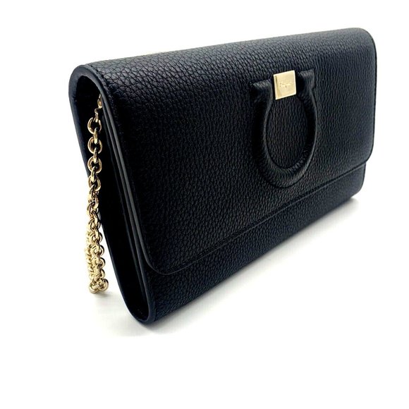 Salvatore Ferragamo Gancini City Leather Wallet on a Chain - Picture 2 of 7